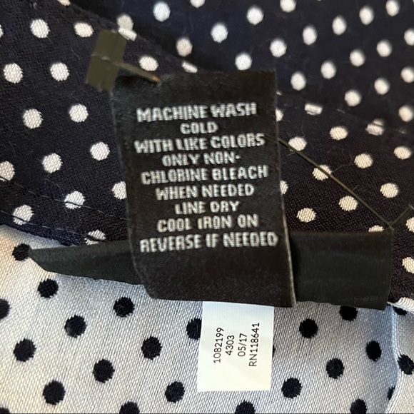 Lane Bryant Navy Blue with White Pin Dots Knit Pencil Skirt 24 - Picture 4 of 4